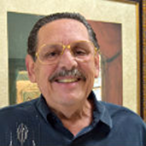 Luis Báez, MD